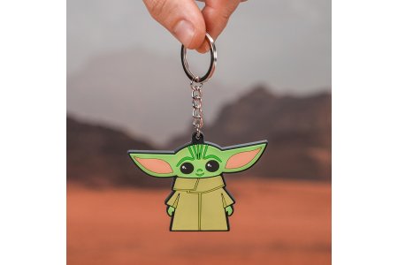 Стафф, сувениры Star Wars Mandalorian The Child Silicone Keyring PP7336MAN (Малыш Йода) фото 1